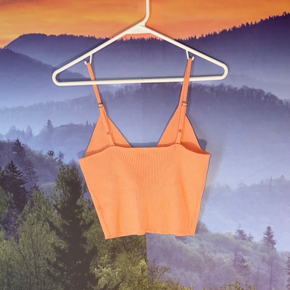 Gianni Bini Orange Crop Top - Picture 2 of 5
